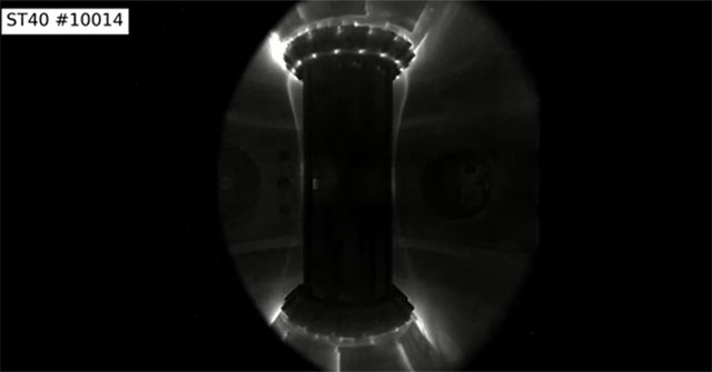 Khám Phá Thế Giới Plasma: Lò Phản Ứng Nhiệt Hạch Đang Thay Đổi Tương Lai Năng Lượng